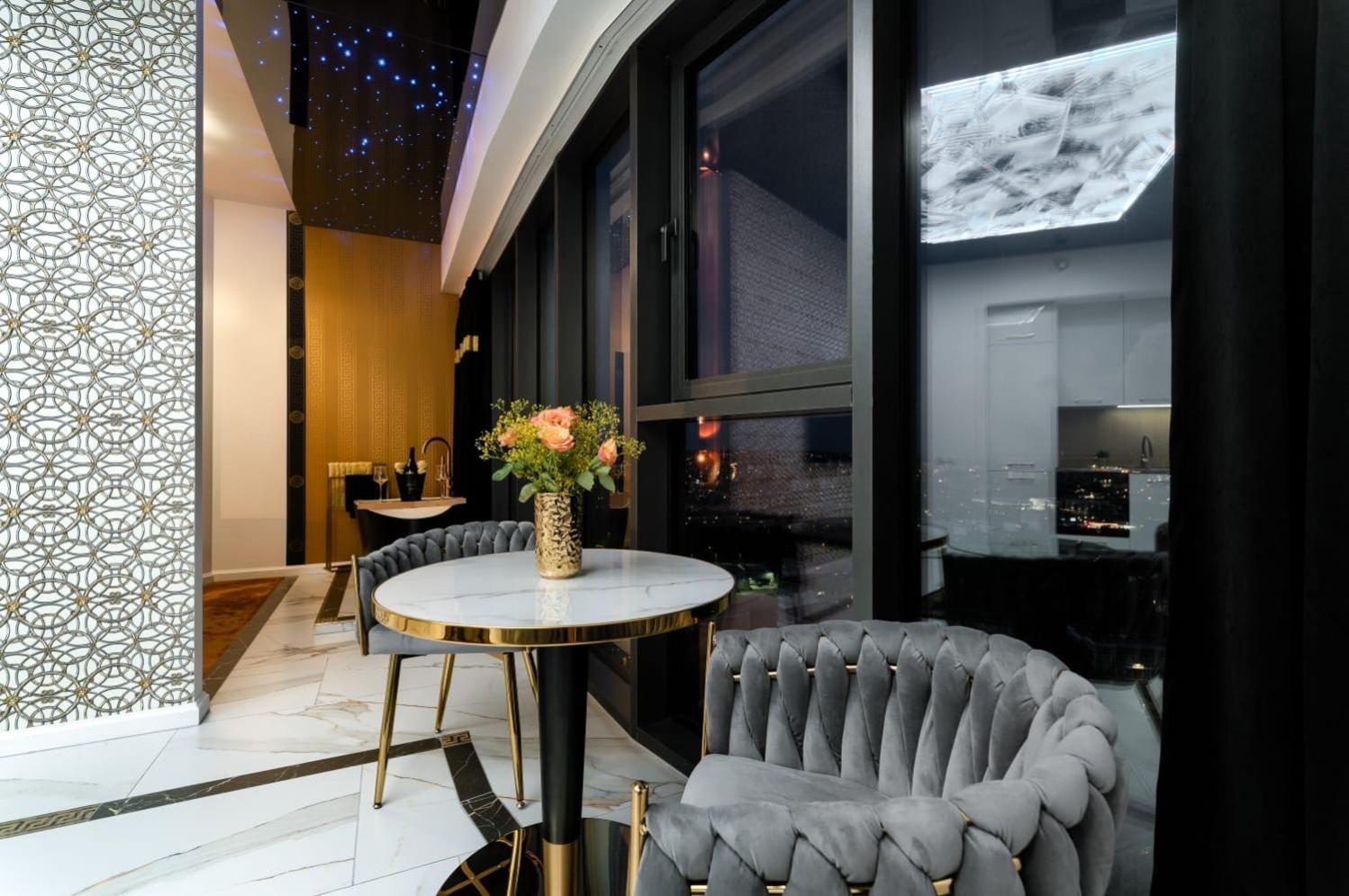 שצ'צ'ין Hotel Hanza Tower 5 Stars מראה חיצוני תמונה